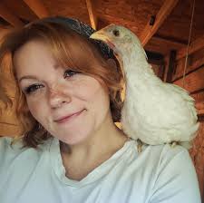 Who can provide move out cleaning services in Ellettsville