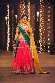 Ayeza Khan S Mehndi Outfit Shadi Dresses Pakistani Wedding Pakistani Wedding Dresses