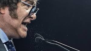 Milei, el Washington Post y el periodismo: ¿alguien podría beneficiarse de  los ataques a la prensa?