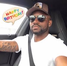 It's my birthday I'mma live my fantasy 🎂🎁🎈🙌🏽