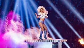 While the super bowl is first and foremost an american football match, it's also a great source of musical entertainment thanks to the halftime expect to hear the weeknd sing several of these hit songs during the halftime show. Kh09jaefhbkitm