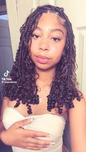 How much to do these hairstyles? 19:09 LIVE STEM Explore Following ForYou  For You Lemonade braid style inspo 1,127 ه @olamidesplane net Noble beauty  230 Photo Lemonade braid style inspo #lemonadebraids #lemonade #