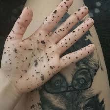 There are times in a person's life below you'll find out how to keep a tattoo clean, prevent infection and keep your treasure looking bold and vibrant as a testament against time. Tattoo Peeling Is It Normal For Them To Flake Peel 2021