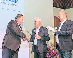 Hier finden sie informationen zu beratung, ausstattung und öffnungszeiten. Volksbank Dusseldorf Neuss Zahlt 3 Prozent Dividende