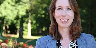 Suzanne Comfort's Instagram, Twitter & Facebook