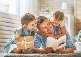 يتنافس الناس في تقديم عبارات التهنئة في عيد الميلاد، فيبحثون عن أجملها، وأرقها، وأكثرها صدقاً ودفئاً، ولذلك سنقدّم في هذا المقال بعض عبارات التهنئة بعيد الميلاد لجميع. Pf6hsvnlrmep6m