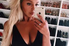 Kat kerkhofs post sensuele tiktok van haar en dronken dries mertens en mag het nu uitleggen. Genkse Wag Steekt Tandje Bij Voor Heet Avondje Het Belang Van Limburg Mobile