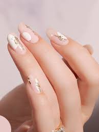 These amazing gold nail art ideas with rhinestones will make your nails stand out from the herd. 20 Stylish Gold Nail Design Ideas For 2021 The Trend Spotter