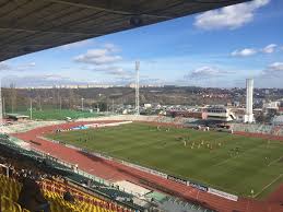 Das museum hat nicht regulär geöffnet, wird aber auf nachfrage im fanshop aufgesperrt. Fussball Reisen Groundhopping Eintracht Frankfurt Dukla Praha Bohemians Praha