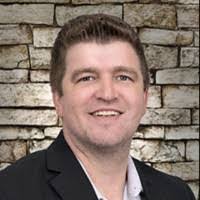 Alex Callis's Instagram, Twitter & Facebook