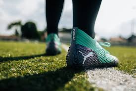 Pour plus d'informations sur nos structures que vous soyez de. Quels Crampons Choisir Pour Les Terrains Synthetiques Footpack