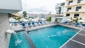 Flipper House Hotel | Hotels in Pattaya near Beach | Best Price Guarantee