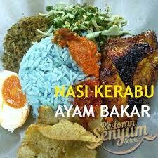 Gm klang is the largest wholesale mall in malaysia certified by the malaysian book of records. Nasi Kerabu Ayam Bakar Madu Dan Gulai Kawah Pantai Timur Di Restoran Senyum Sokmo Gm Klang Some Bullet For Your Head