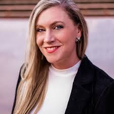 Enid Rosario's Instagram, Twitter & Facebook