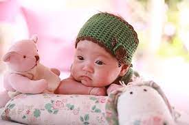Pada masa itu pun tetap banyak wni yang masih memakai nama cina, seperti contohnya advokat dan pembela hak asasi manusia yap thiam hien, pebulu tangkis liem. Kumpulan Nama Bayi Perempuan China Terbaru 2021kumpulan Arti Nama Bayi 2 3 Kata Unik Keren