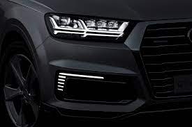 362hp Audi Q7 E Tron 2 0 Tfsi Quattro Phev Is For Asian Markets Only Carscoops Audi Q7 Audi Motor Car