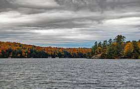 Lake rosseau is located in ontario, canada, about 200 km north of toronto. Falls Colors And Ominous Clouds On Lake Rosseau Stock Image Image Of Bracebridge Shield 129377073