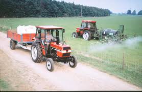 Sie berücksichtigt nicht die reale gestalt und anordnung der bauelemente. Case Ih Traktoren Bis Baujahr 2000 Technische Daten Tractorbook De