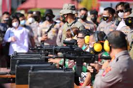 Lima poin utama zainal arifin fuat dalam forum. Jumat Pagi Gubernur Zainal Menembak Dan Panahan Lensaku Id