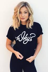 Curl your hair with a hair straightener and hold it together with fudge. Best Medium Length Haircut Ideas Teen Vogue