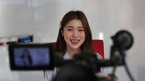 The North Korean defectors who became YouTube stars | CNN