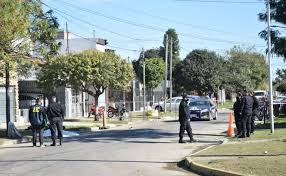 Jun 08, 2021 · villegas protagonizó un accidente entre tres algarrobos y carlos tejedor por distrito interior · publicada 8 junio, 2021 · actualizado 8 junio, 2021 el accidente del que no se tienen mayores detalles se produjo esta madrugada en momentos que la niebla era muy espesa, a la altura del edificio del viejo frigorífico, ubicado sobre la ruta 226. Accidente Fatal Un Joven Murio Tras Un Choque Entre Dos Motocicletas En San Lorenzo 11noticias Com