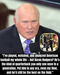 Aaron Rodgers Beats Lamar Jackson 😂 #nfl #nflnews #nflmemes #sportsnews  #sportsmemes