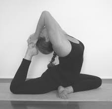 Tami jo, ma eryt 500, is a life long student of yoga and has found herself in some kind of teaching capacity much of her life. Level 2 Teacher Training 2021 Melbourne Yoga Shala