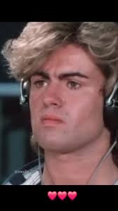 George Michael's Beautiful Performance of 'Do They Know It's Christmas?'