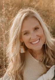 Kendall Cronin's Instagram, Twitter & Facebook