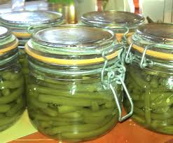 This disease is notifiable in the uk. Le Botulisme Peut Toujours Frapper Observatoire Des Aliments