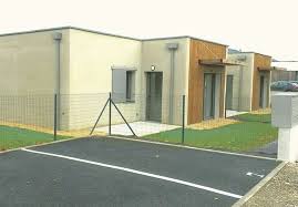 Du nord au sud,thouars, oiron, airvault, parthenay, saint maixent, melle, chef boutonne, niort, chauray, bressuire, nueil les aubiers sapa est le spécialiste de la protection, la préservation et la valorisation de l'habitat des particuliers et du bâti professionnel. Deux Sevres Habitat Niort 79