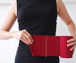 Dengan harapan stagen ini bisa mengembalikan kekencangan perut serta membuat bentuk perut kembali normal seperti sedia kala. Tradisi Menggunakan Stagen Untuk Menjaga Tubuh Wanita Agar Tetap Langsing Blog Masnur