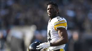 Antonio brown back at raiders practice, still not wearing helmet #nfl #espn #antoniobrown antonio brown in raiders weight room late at night getting a workout #antoniobrown. Antonio Brown Trade How Good Can He Make The Raiders Sports Illustrated