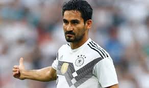 He was then acquired by borussia dortmund in 2011, winning the. Ilkay Gundogan Tekrar Futbol Oynayamamaktan Korktum