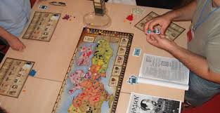 Es un juego que lleva siglos desafiando a jugadores de todas las partes del mundo durante generaciones. El Juego Como Estrategia Ludica De Aprendizaje Magisterio