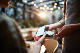 Will square be worth more than paypal by 2025? Square Aktie Jetzt Fluchten Die Insider Von The Motley Fool