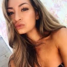 Natasha Sweeney's Instagram, Twitter & Facebook