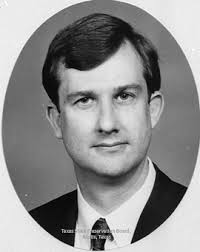 Drew Nixon's Instagram, Twitter & Facebook