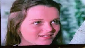 💞The Waltons ~💕❤️ John Boy gives Marsha a kiss 😘