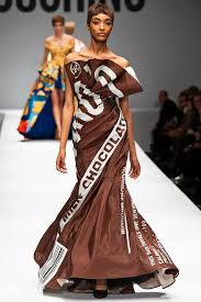 Moschino Couture Rare Hershey Chocolate Bar Runway Gown Nwt In 2020 Runway Gowns Fashion Camp Fashion