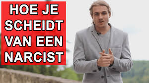 Bovendien moet de partner van een narcist altijd enorm zijn best doen om het leuk en gezellig te hebben samen. Scheiden Van Een Narcist Top 3 Dingen Die Je Moet Weten Youtube