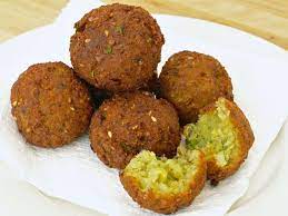 Come preparare le polpette di fave vegane. Ricetta 23 Polpette Di Fave Trattoria Laravaelafava