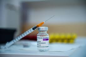 New documents reveal that astrazeneca, one of a number of companies currently developing a coronavirus vaccine candidate, has the right to declare the end to the pandemic as soon as july 2021, the. Vaccino Astrazeneca In Germania Solo A Over 60