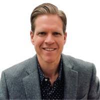 Christopher Moen's Instagram, Twitter & Facebook