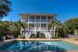 Our local agents will guide you at every step to make the right decisions for you. Large 8 Bedroom Second Row Beach Home With Private Heated Saltwater Swimming Pool Hot Tub North Litchfield Beach Swimming Pool Hot Tub Pool Hot Tub Hot Tub