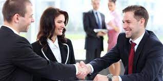 Thay đổi người đại diện theo pháp luật là người nước ngoài - Luật Hồng Phúc
