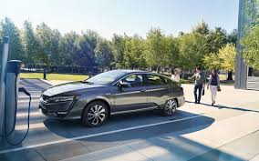Любой accord accord lx accord 10t accord 10th anniversary accord 1800 accord coupe ex accord. Honda Drops Clarity Electric In The U S The Car Guide