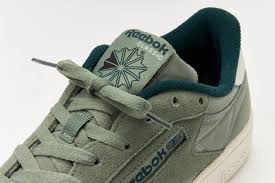 From serving vegan food to building a wooden stadium, forest green rovers could be the greenest football club in the world. Reebok Club C 85 Harmony Green Forest Green Chalk Fx1668