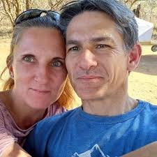 Hello All Just bought Halot Mage printer. Trying to use the Halot Box  slicer for Mac. Anyone know how to change the language to English? There  doesn't seem to be an English